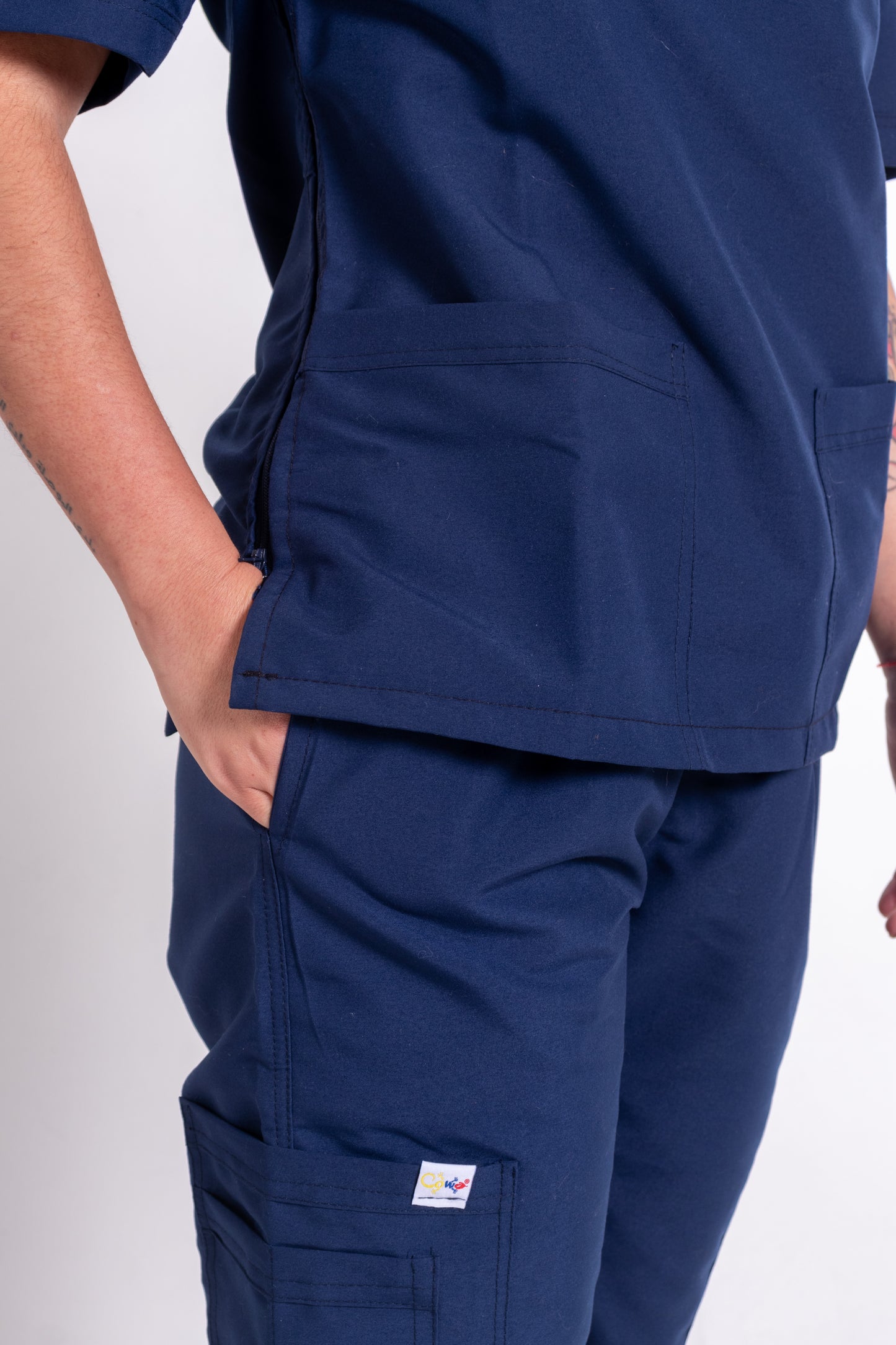 Uniforme Mujer - Línea Premium